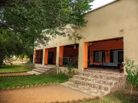 Oxpecker Safari Lodge Hotels in Mambwe