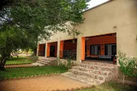 Oxpecker Safari Lodge - 3-Star