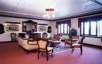 The Metropole Guesthouse