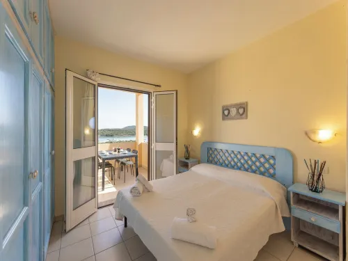 Relax Near the Beach With sea View - 2-Star