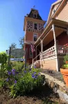 Cheney House Bed & Breakfast - Bed and Breakfasts
