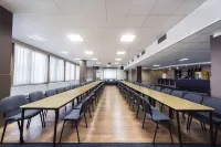 Interhotel Tatra - Bãi đậu xe