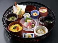 Terume Kanazawa - avec sources thermales