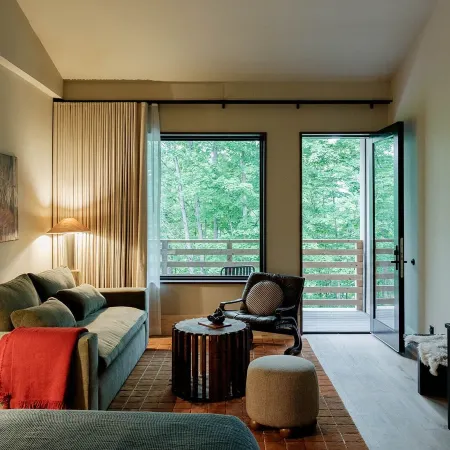 New Paltz Way Hotel