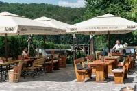 Rustic Lodge Plitvice - С баром
