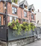 แคบบิจทาวน์ อินน์ -  อินน์