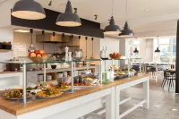 Wyn. Strandhotel Sylt - breakfast