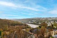 Holiday Home in Fishing Town of Looe - Bungalows