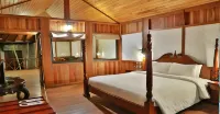 Estuary Sarovar Premiere Poovar Island - Wifi