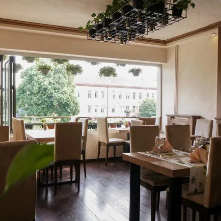 Garni Hotel Ema