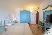 Hotiday Baja Sardinia Saline - 2-Star