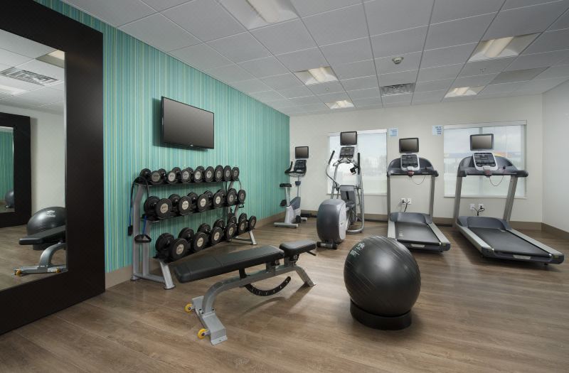Holiday Inn Express & Suites BAY City by IHG photo 3