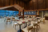 Four Points by Sheraton Sonmarg Resort - parking