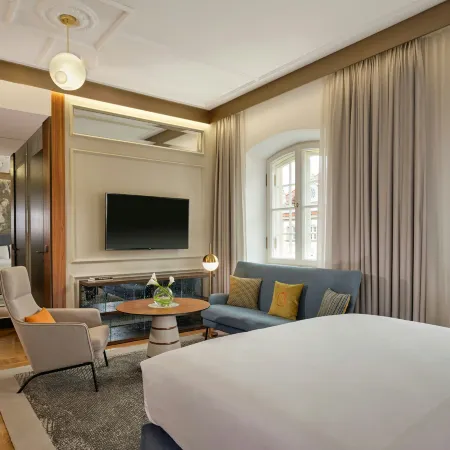 Hotel Verte, Warsaw, Autograph Collection