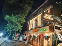 Hotel Express INN - 3-Star