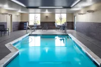 Fairfield Inn & Suites Middletown - Pools
