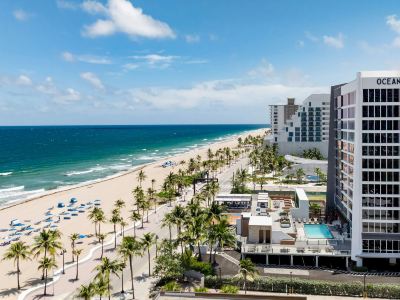 Courtyard by Marriott Oceanside Fort Lauderdale Beach