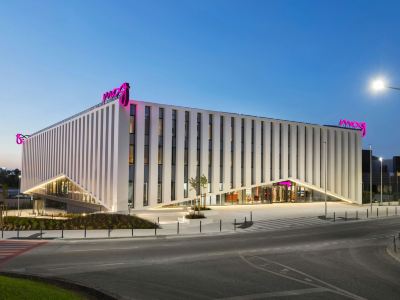 Moxy Alfragide Lisboa