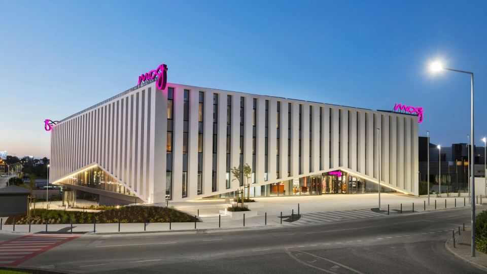 Moxy Alfragide Lisboa
