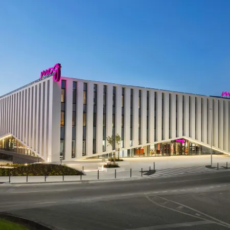 Moxy Alfragide Lisboa
