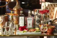 Twelve Apostles Hotel & Spa - bar