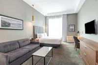 Sandman Signature Sherwood Park Hotel - Apartments