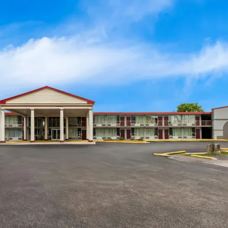 Red Roof Inn & Suites Cave City