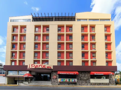 Paris FC Hotel - parkir