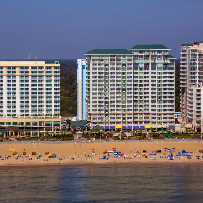 Hilton Garden Inn Virginia Beach Oceanfront Hotel berhampiran Tugu Peringatan Navy Seal