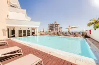 Vila Baleira Funchal - Rooftop Pools