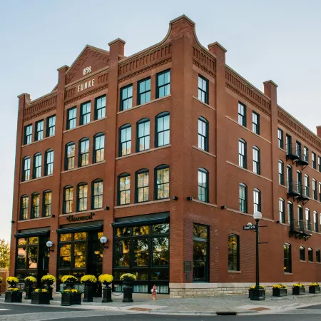 The Charmant Hotel