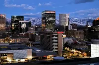 Salt Lake Marriott Downtown at City Creek - Mountain View