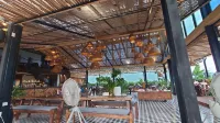 Top of the Loop Hostel Ha Giang - Hostels