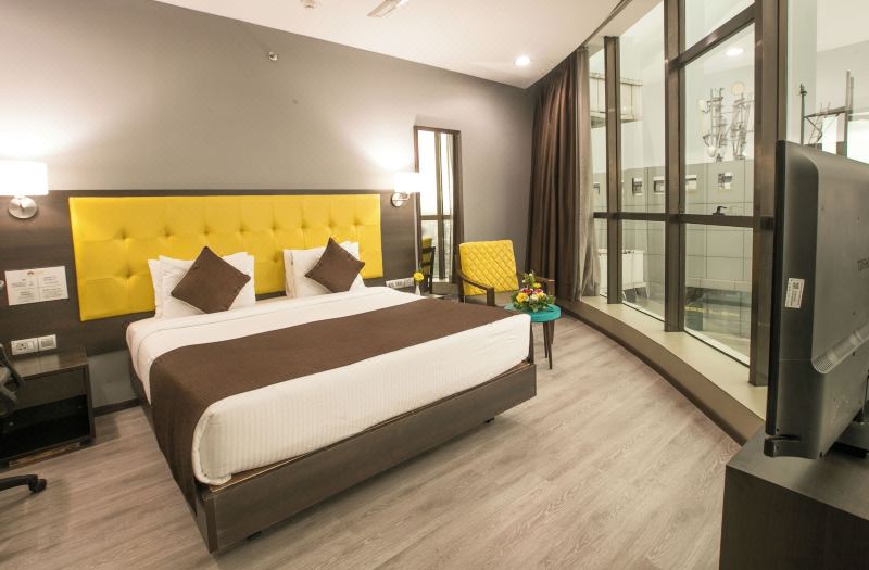 Hotel Mumbai House Airoli, Navi Mumbai
