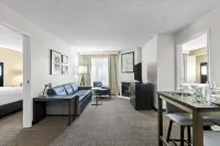 Sonesta ES Suites Fresno - Lemmikkieläimet sallittu
