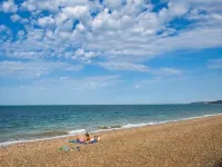 Stunning Sea View Flat on The Leas – Panoramic Estuary Sunsets, Steps to Beach - 3 stelle
