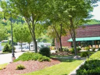 Express Suites Riverport Inn & Suites Hotels in Winona