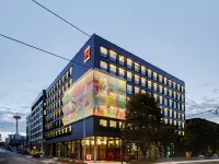 Citizenm Seattle South Lake Union Hotels near Cascade