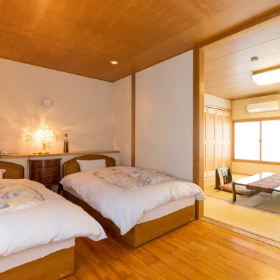 Ureshino Onsen Kappo Ryokan Ritoen Hotels in Урешіно
