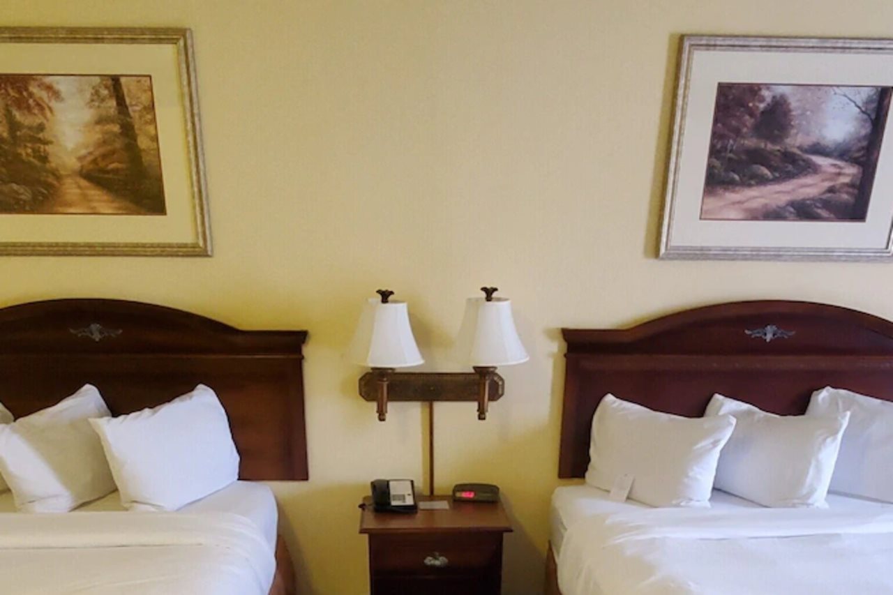 Country Inn & Suites by Radisson, Youngstown West, Oh