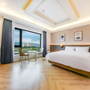 Dongchon Amusement Park Gallery Hotel