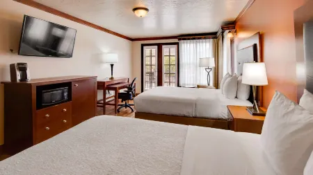 Best Western Plus Greenwell Inn