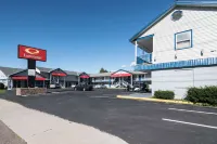 Econo Lodge Rutland City Near Hwy 7 - parking