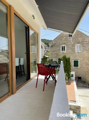 Apartemen Margonda Residence 3 Depok by DBancah Rooms - Housity