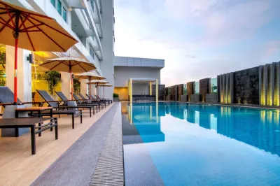 Classic Kameo Hotel & Serviced Apartments, Ayutthaya Hotel dekat Wat Yai Chai Mongkol
