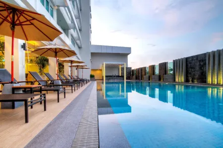 Classic Kameo Hotel & Serviced Apartments, Ayutthaya Отели рядом с достопримечательностью «Wat Tha Ka Rong»