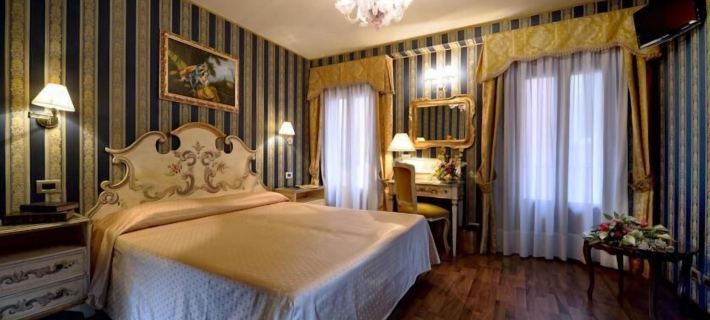 Hotel Lux Hotels in Venice