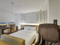 Ilsan Lake Bay Hotels near Rice House Tuna