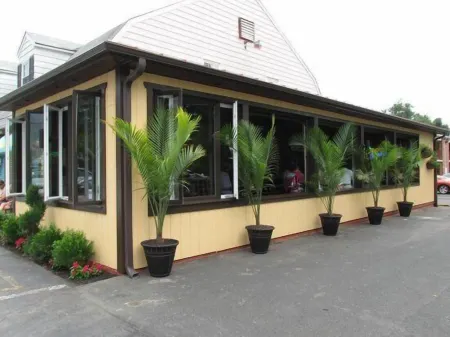 Mainstreet Inn Отели в г. Дойлстаун