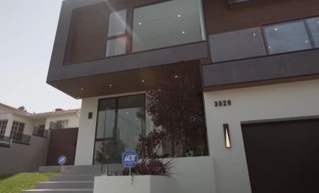 Gabba Chaud Inn - Housity